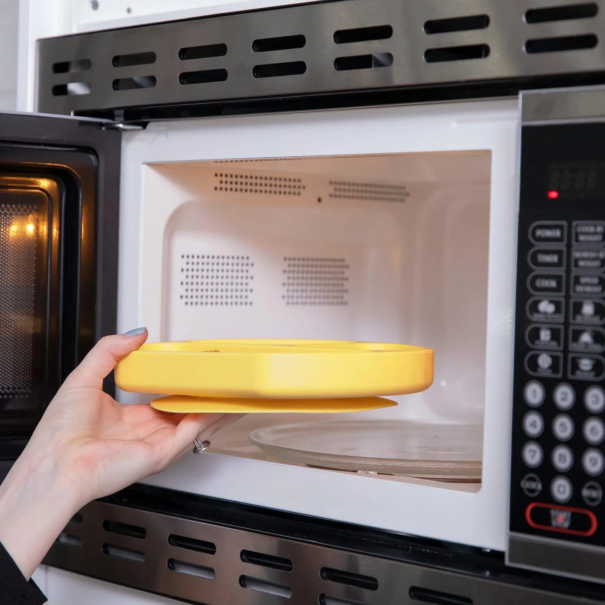 Silicone Grip Dish: Pineapple