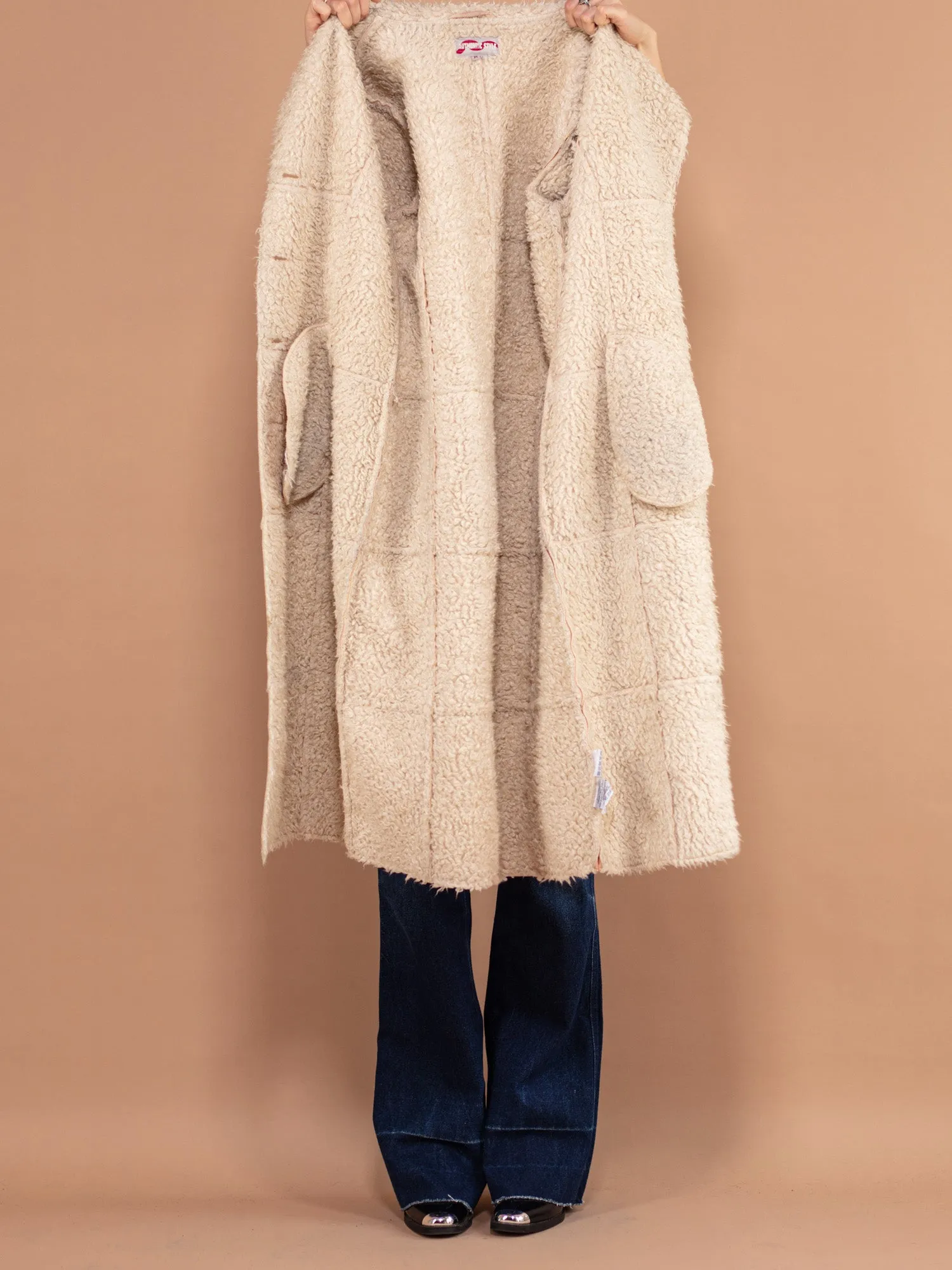 Vintage 90's Women Faux Sheepskin Coat in Beige