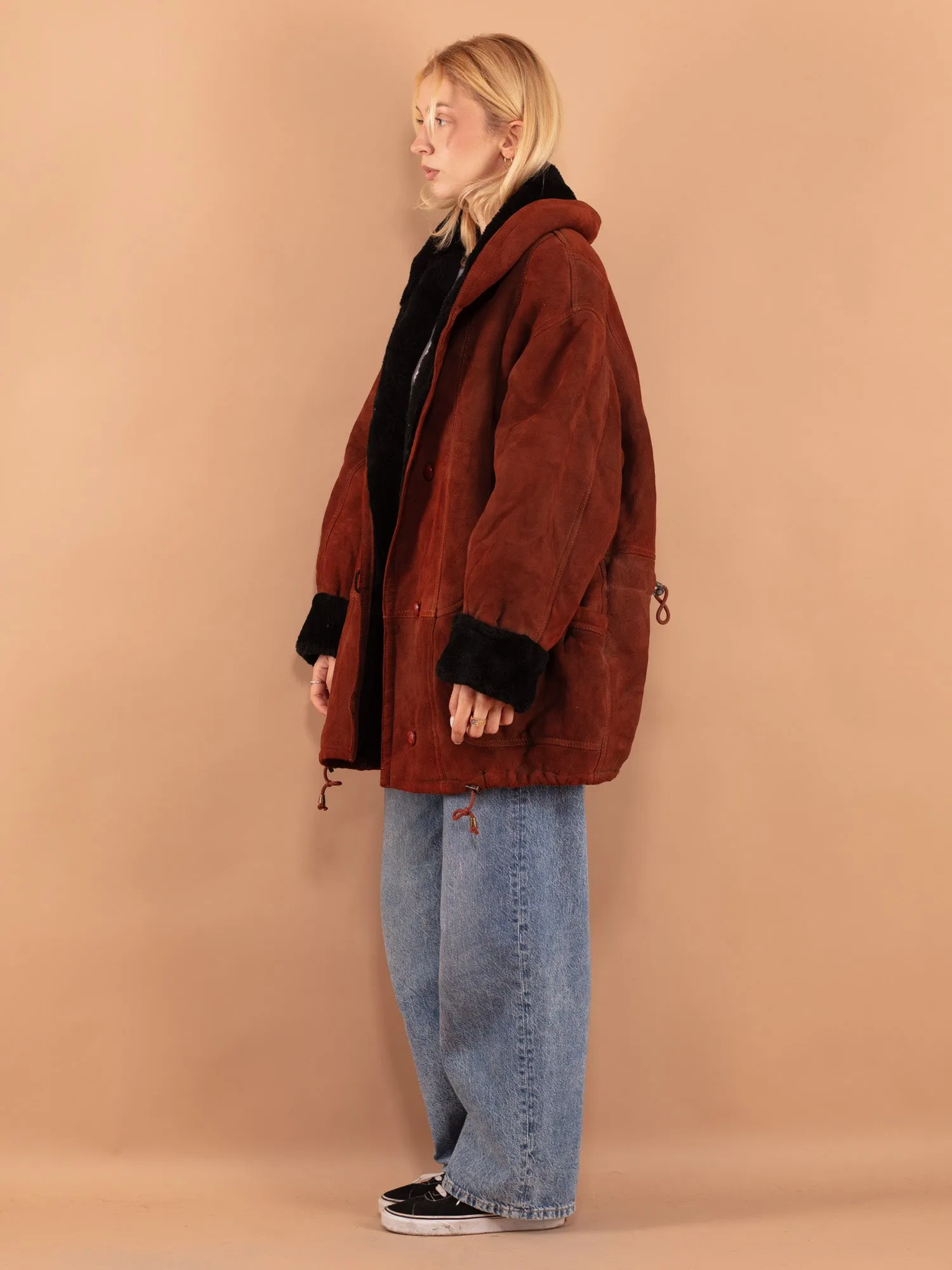 Vintage 90's Women Oversized Sheepskin Coat in Brown