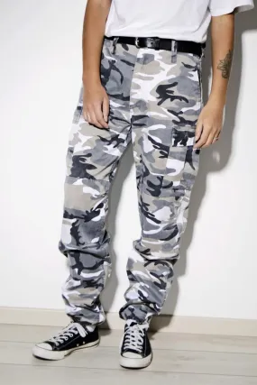 Vintage cargo camo pants